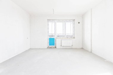 Dairenin içi gri renklerle süslenmemiş.