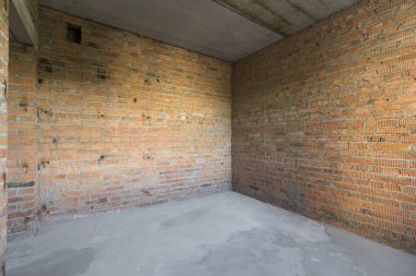 Dairenin içi gri renklerle süslenmemiş.