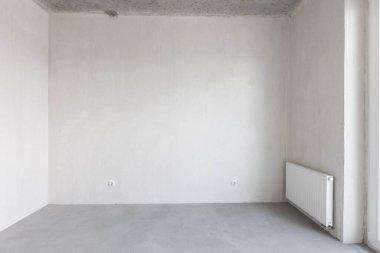 Dairenin içi gri renklerle süslenmemiş.