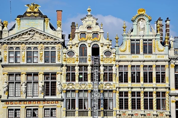 Bruselas Grand Place edificios antiguos —  Fotos de Stock