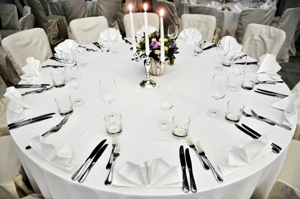 Wedding dinner table — Stock Photo, Image