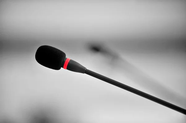 Συνέντευξη τύπου μικρόφωνα — Φωτογραφία Αρχείου
