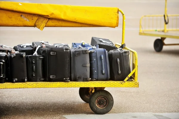 Trasporto bagagli dall'aeroporto — Foto Stock