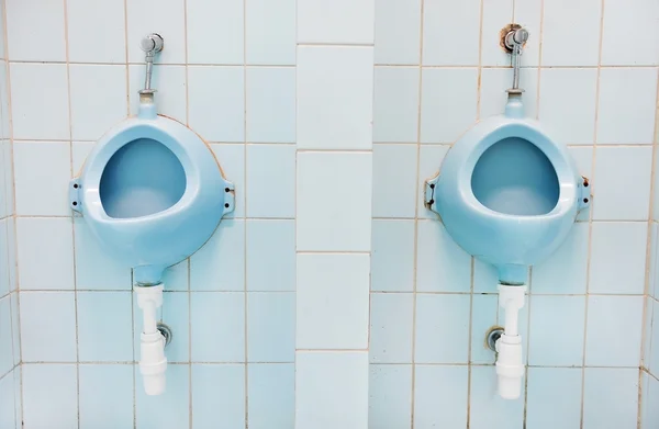 Two blue urinals — Stock Photo, Image