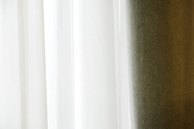 Kadife pencere perde