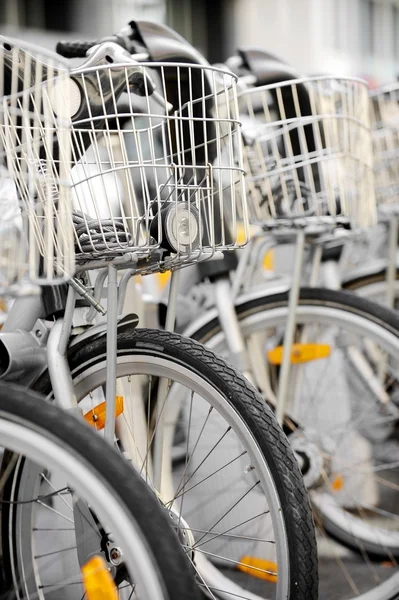 City bicycles with front basket — Stock Photo, Image