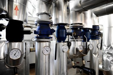 Manometre ve Isıtma boru hatları