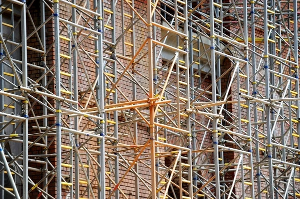 Scaffolding on construction site — Stock Photo, Image