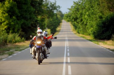 sergüzeşt motosiklet seyahat etmek