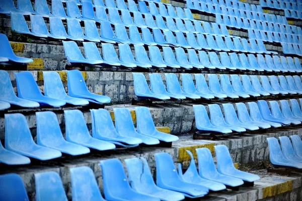 Tribuno estádio velho — Fotografia de Stock