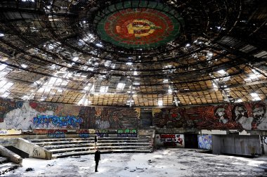 Buzludzha komünist anıt içinde