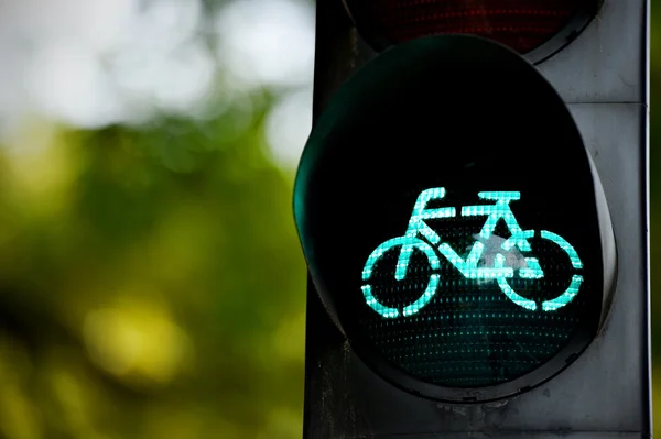 Yeşil trafik ışığı Bisiklet