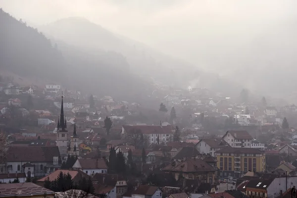 Braov casco antiguo de Schei en la temporada de invierno al amanecer —  Fotos de Stock