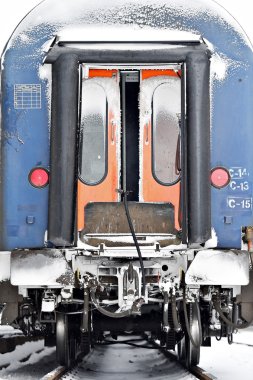 Tren vagonu ayrıntılı olarak kış
