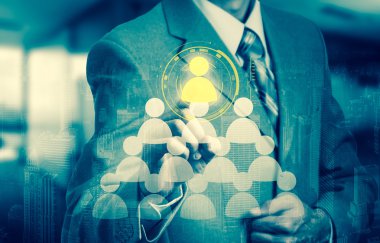İşadamı simgesi ağ - Hr, İKY, Mlm, takım çalışması ve liderlik kavramı taşıyan el