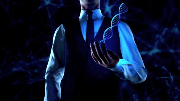 Бизнесмен держит человеческий ДНК в левой руке с плексусной сети линии подключения 4k — стоковое видео