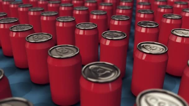 Latas de soda roja de aluminio en una fila 4k — Vídeo de stock