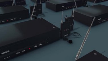 4k 'da bir sürü kablosuz kamera mikrofonu var.