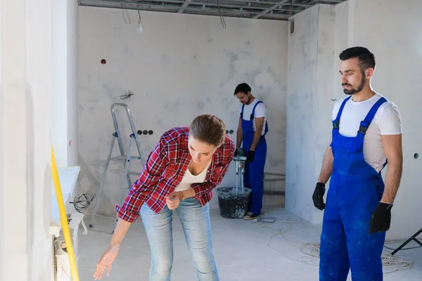 The customer is disappointed with the way the worker renovates the apartment