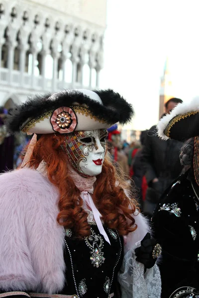 Carnevale di Venezia - Mascherata veneziana — Foto Stock