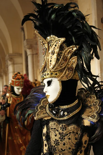 Карнавал у Венеції - венеціанські маскарад — стокове фото