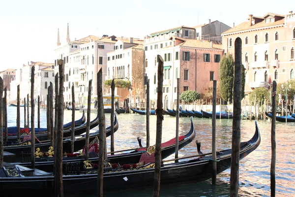 Góndolas en Venecia — Foto de Stock