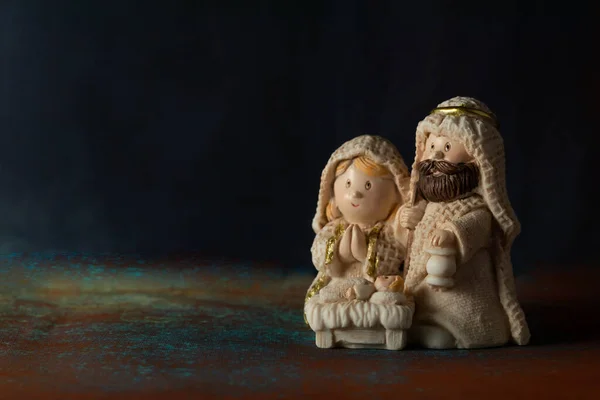Karácsonyi Betlehemi Jelenet Ábrázolása Kis Jézus Mária József Figuráival Rock — Stock Fotó