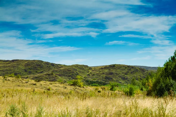 Beautiful Landscape Low Mountain Ranges Seen Prairie Southern Summer Argentina — Stock Photo, Image