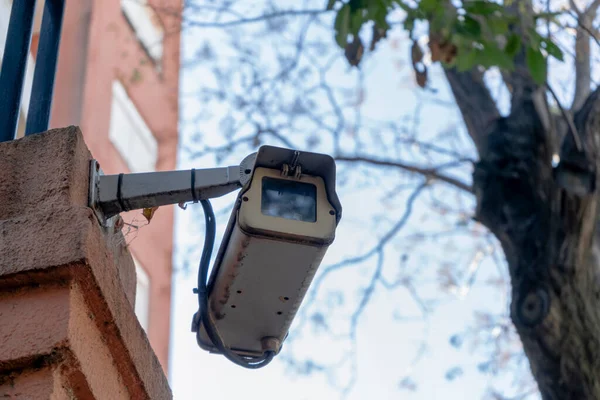 Câmera Vigilância Externa Segurança Instalada Parede Externa Edifício Conceito Segurança — Fotografia de Stock