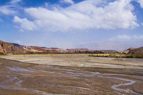 Valley formed by erosion of the river in Salta — Stock Photo, Image