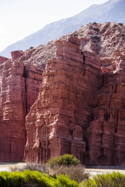Erosion esculpiendo la montaña — Stockfoto