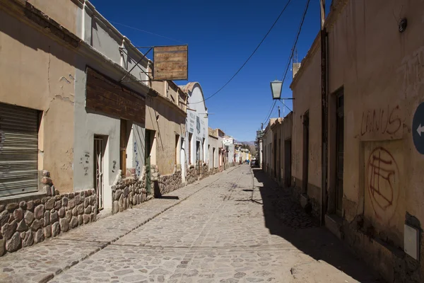 Street in a small town in northwestern Argentina. — Stock Photo, Image