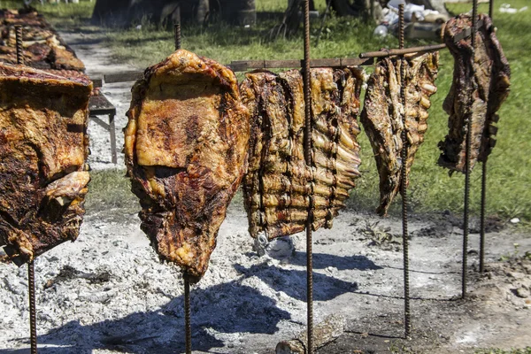 Asado a la cruz