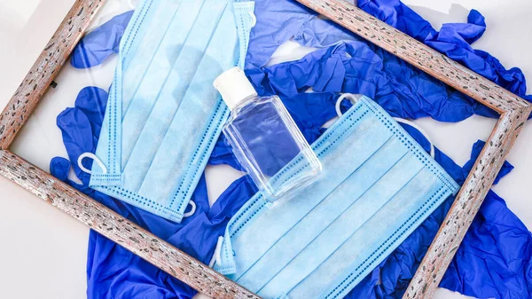 Covid Residuos Médicos Marco Concepto Creativo Eliminación Guantes Máscaras Botellas — Foto de Stock