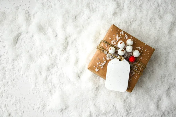 Zero Resíduos Presentes Natal Com Decorações Sobre Fundo Neve Branca — Fotografia de Stock