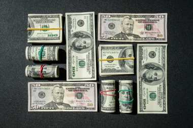 Amerikan dolarları yaratıcı planlardır. İş konsepti, gelişim perspektifi. Düz yatıyordu. Üst Manzara. Asgari yaratıcılık modeli. Zenginlik ve refah finansmanı iş bütçesi. Franklin.