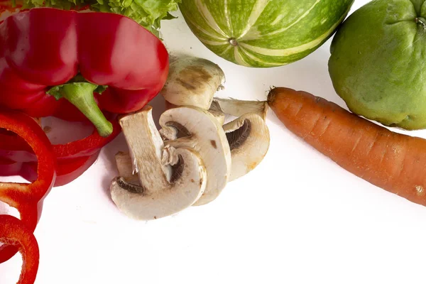 Skupina Zeleniny Různých Typů Barev Bílém Pozadí Zdravý Stravovací Koncept — Stock fotografie