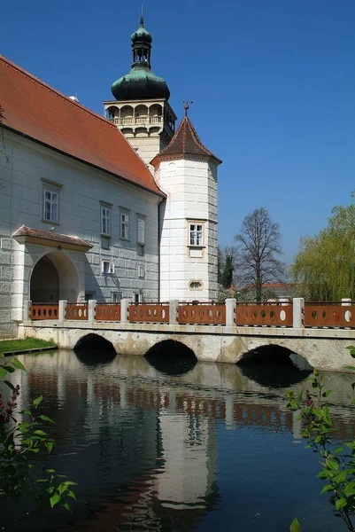 Áustria Castelo Amadurecido Pottenbrunn Perto Poelten Baixa Áustria — Fotografia de Stock