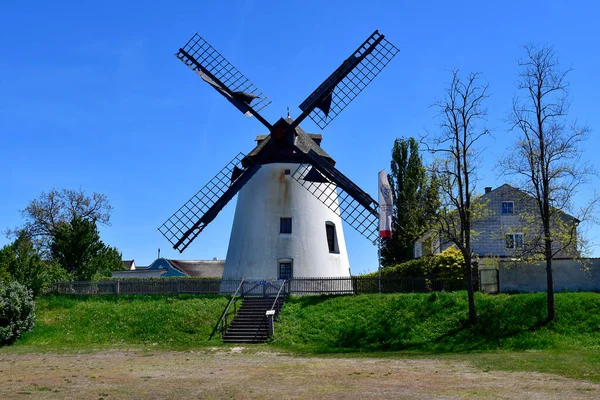 Austria Molino Viento Del Siglo Xix Situado Podersdorf Una Parte — Foto de Stock