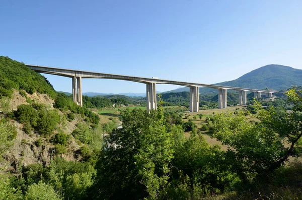 Grekland Motorväg Över Dalen Med Bro Nära Zagori — Stockfoto