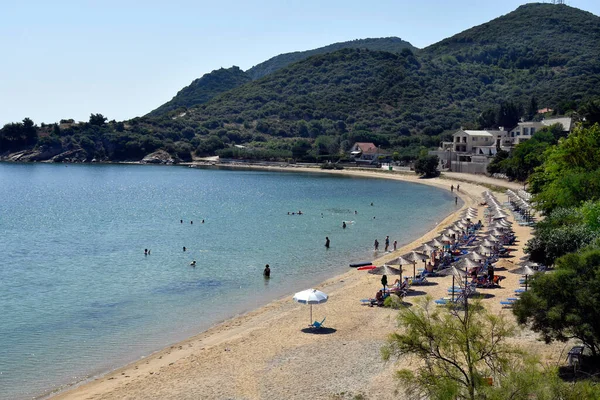 Iraklitsa Grekland Juni 2021 Oidentifierade Människor Sandstrand Vid Medelhavet — Stockfoto