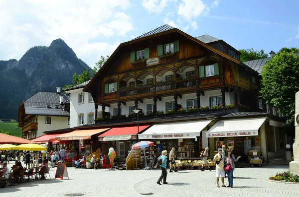 Berchtesgaden Allemagne Juin 2015 Personnes Non Identifiées Dans Village Sur — Photo