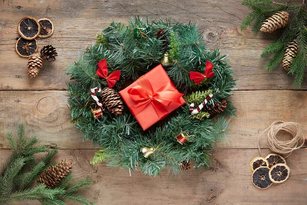 Christmas Wreath Wooden Background — Stock Photo, Image