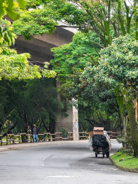 Medellin Antioquia Kolombiya Kasım 2020 Eski Eşyalarla Dolu Boş Bir — Stok fotoğraf