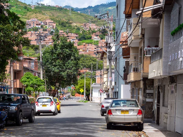 Medellín Antioquia Colômbia Novembro 2020 Rua Tranquila Pandemia Com Pequenas — Fotografia de Stock