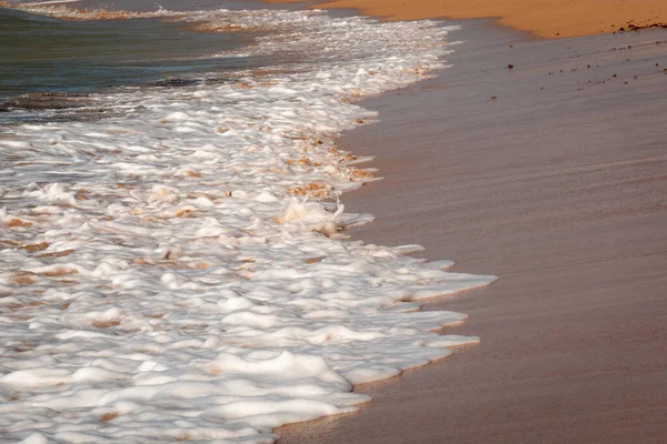 Spume Bianco Conosciuto Come Mare Oceano Spiaggia Schiuma Creata Dall — Foto Stock