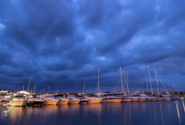 Yat Limanı akşam