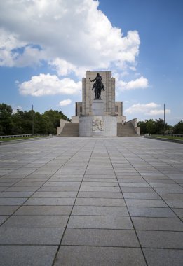 Jan Zizka heykel binicilik