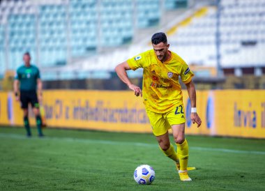 Cagliari Calcio takımından Charalampos Lykogiannis, Torino FC ile Cagliari Calcio arasında 18 Ekim 2020 tarihinde Torino Olimpico Grande Torino, İtalya 'da oynanan 2020 - Fotoğraf Fabrizio Carabelli / LM