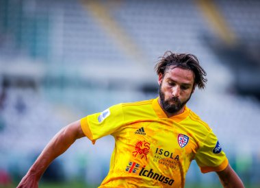 Cagliari Calcio takımından Leonardo Pavoletti, Torino FC ile Cagliari Calcio arasındaki 18 Ekim 2020 - Fotoğraf Fabrizio Carabelli / LM